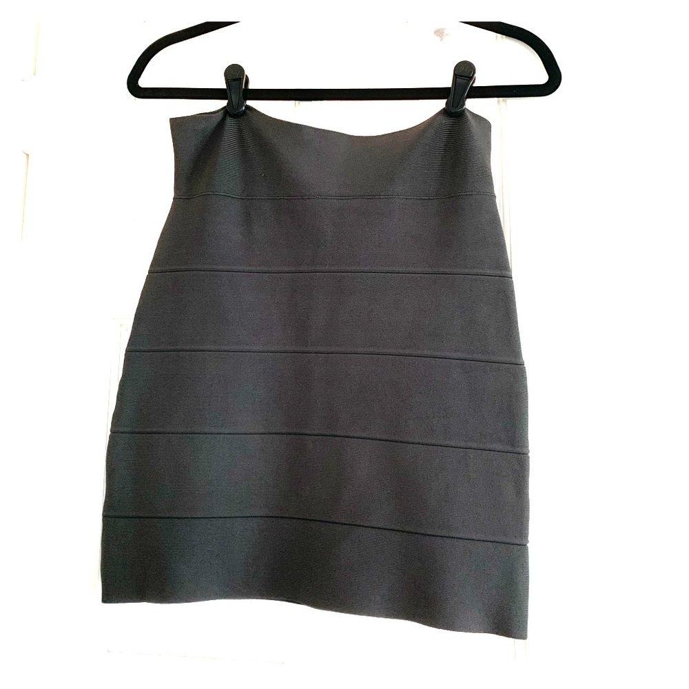 Body con BCBG skirt